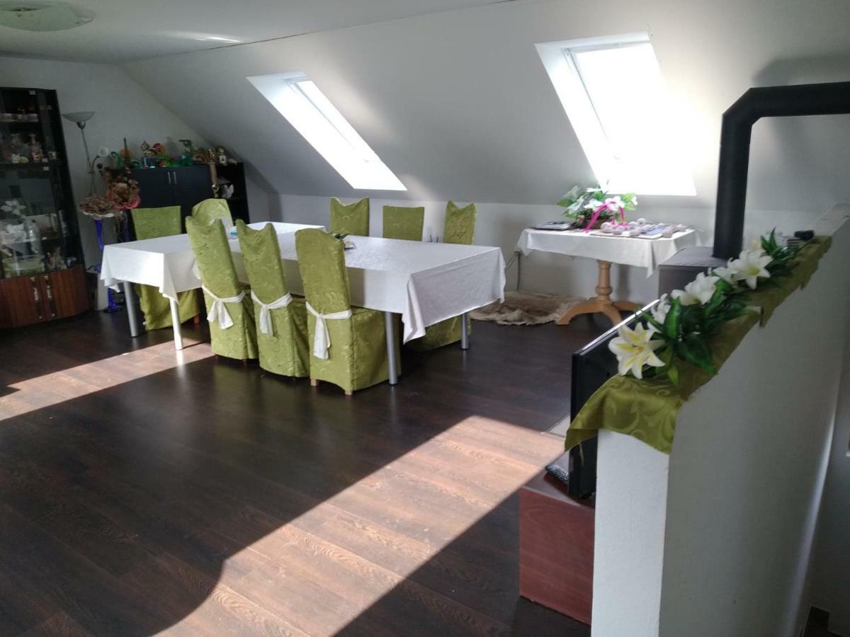 말라츠키 Apartman Gabika Na Zahori 아파트 외부 사진